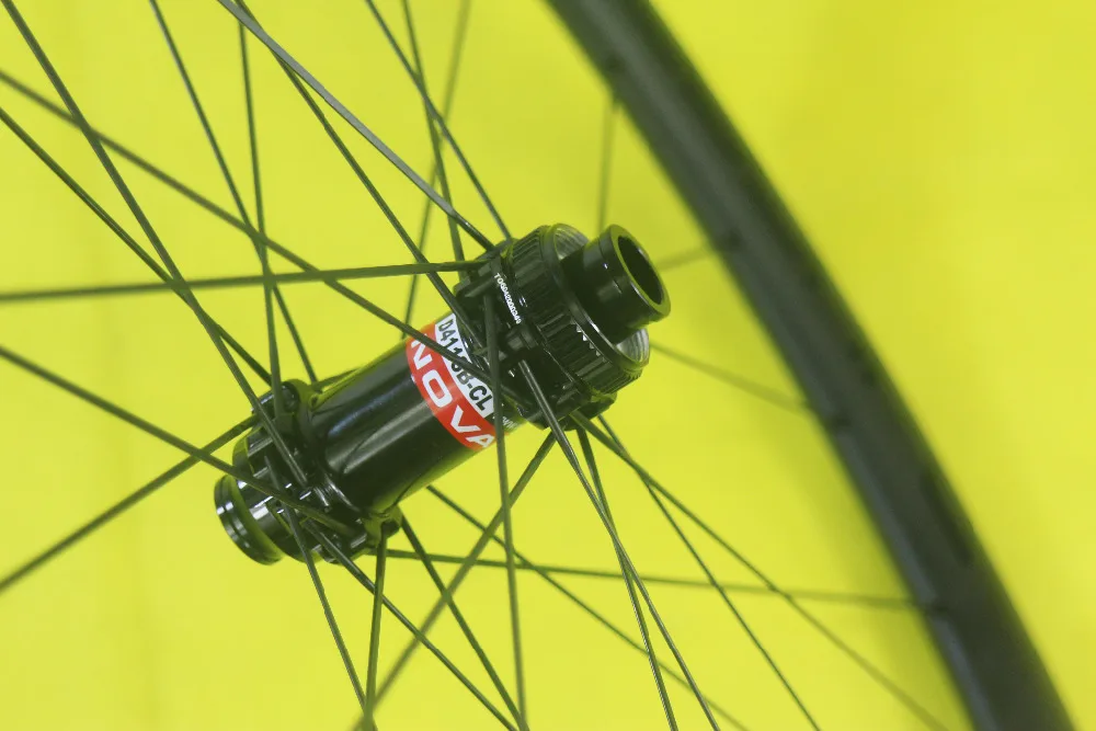 Ассиметричное углеродное переднее колесо SPEEDSAFE 630g 29er MTB XC 28 мм UD 3K 12K Novatec D411SB CL