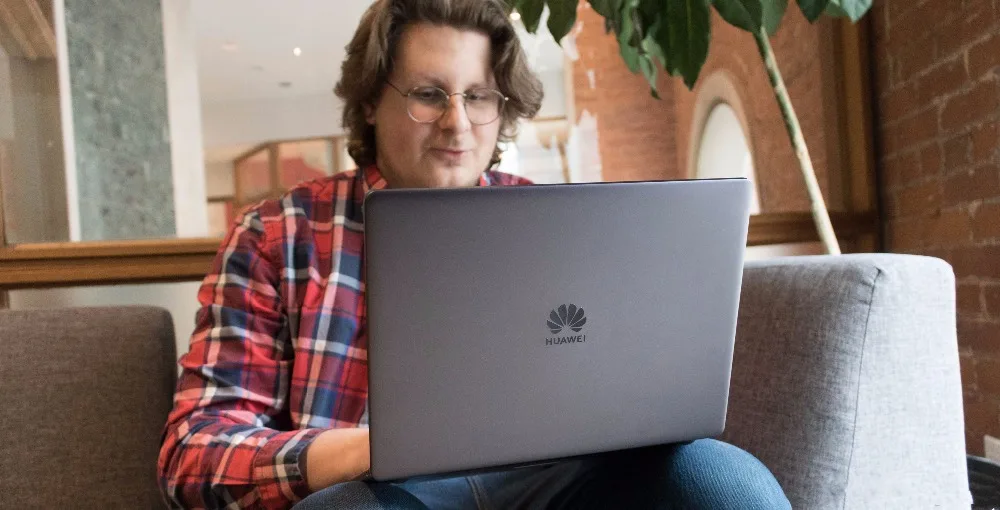 Лучший HUAWEI MateBook 13 дюймов ноутбука Тетрадь ПК с сенсорным экраном 8th поколения Intel Core i7-8565U процессор 4,6 ГГц 8 Гб оперативной памяти 512 ГБ SSD