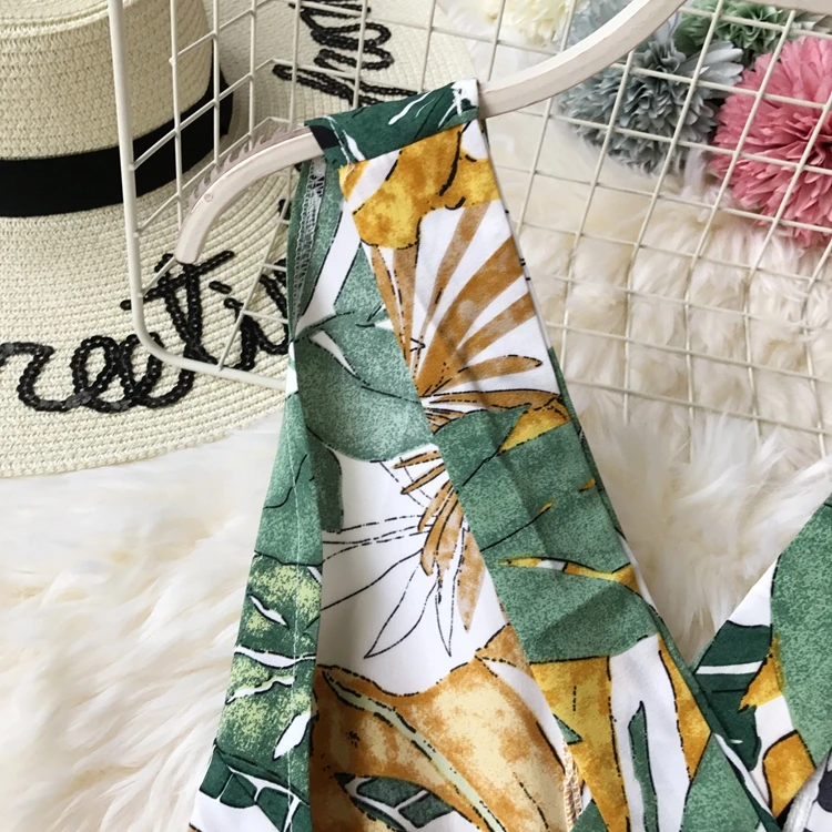 Пляжный Boho короткий женский летний комбинезон с открытой спиной и v-образным вырезом без рукавов комбинезон корейский цветочный принт плюс размер женский комбинезон