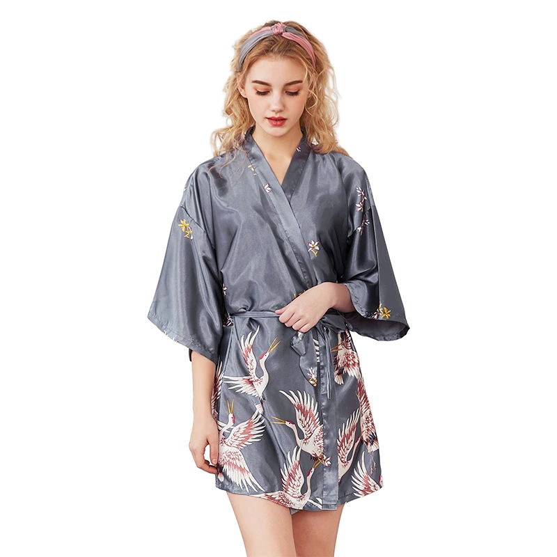 Халат-кимоно Женский атласный с V-образным вырезом | Женская одежда