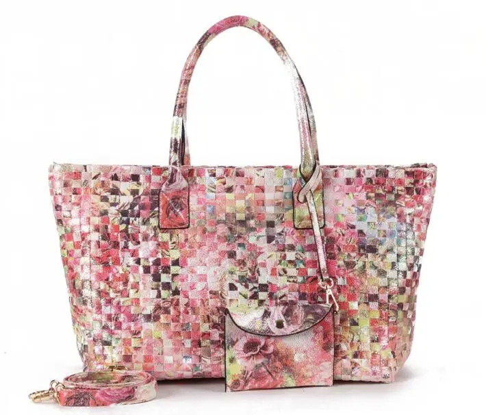 Arliwwi Brand Designer Luxury Handmade Knitting Women Tote Handbags Large Capacity Floral shiny Woven Bags - Цвет: Розовый