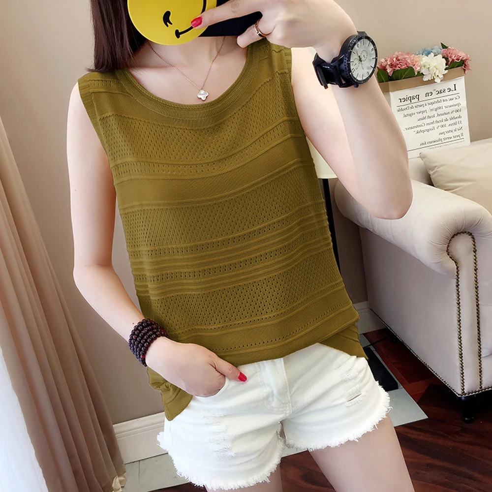 Женская трикотажная футболка без рукавов летняя свободная желтая с круглым