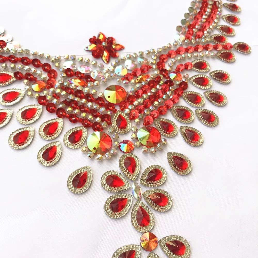 Роскошный 25x34 см Красный Шить на Украшенные стразами бисером для костюм