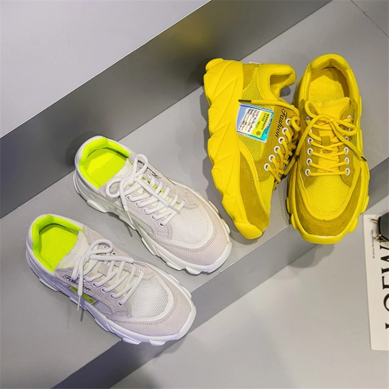 Новинка 2019 года дизайнерские яркие белые и Желтые Модные трендовые кроссовки