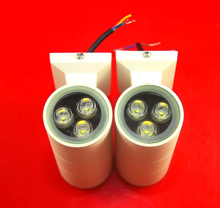 Светодиодный водонепроницаемый наружный настенный светильник 6 Вт IP65 сверху и