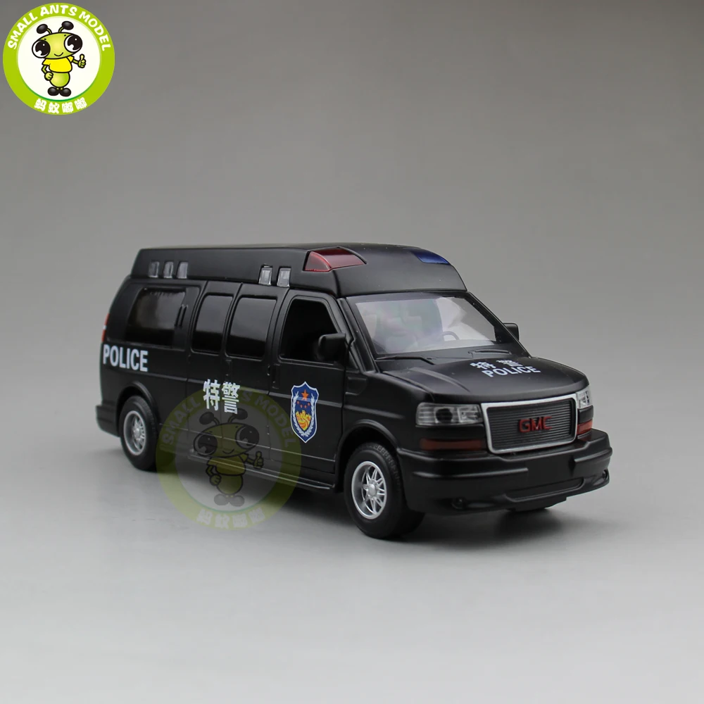 1/32 GMC SAVANA литая под давлением металлическая модель автомобиля игрушка мальчик девочка подарок Вытяните назад звуковое освещение