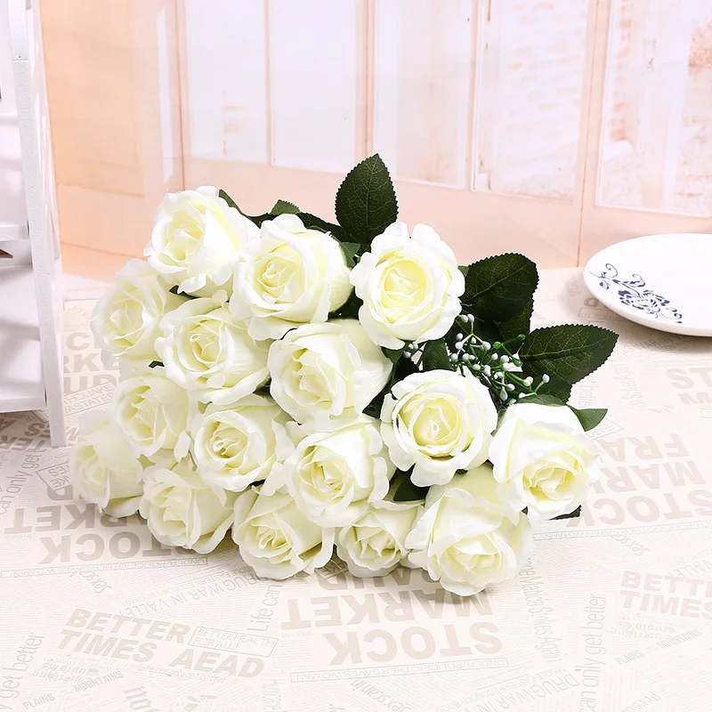 

A Bunch Silk Fabric Artificial Roses Flower Handmade Rose Wedding Bouquet Home Table Decoration Decorative Simulation Flowers