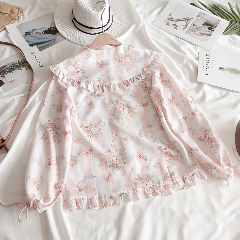 Фото WXCTEAM Casual Women Blouse Vintage Mori Girl Floral Flower Print Shirt Peter Pan Collar Female Lolita Harajuku Chiffon WXCTEAM Casual Women Blouse Vintage Mori Girl Floral Flower Print Shirt Peter Pan Collar Female Lolita Harajuku Chiffon