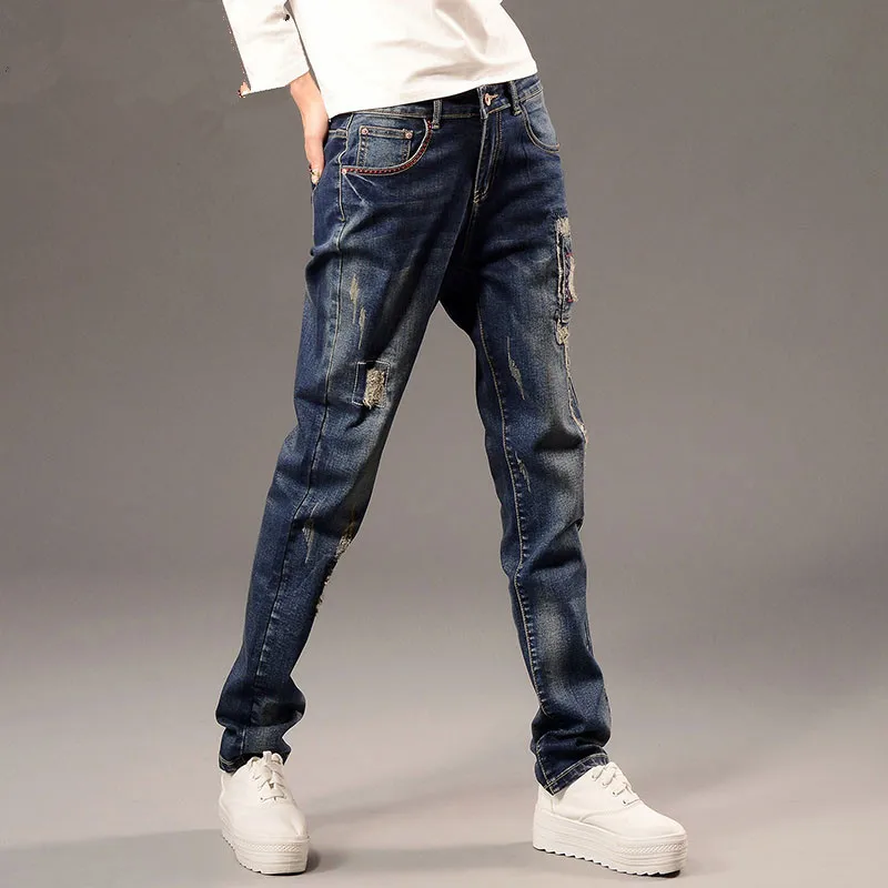 Women Jeans Pants New Winter Plus Velvet Embroidered Harem Loose Thick Straight Trousers Casual Leggings Denim C1680 |