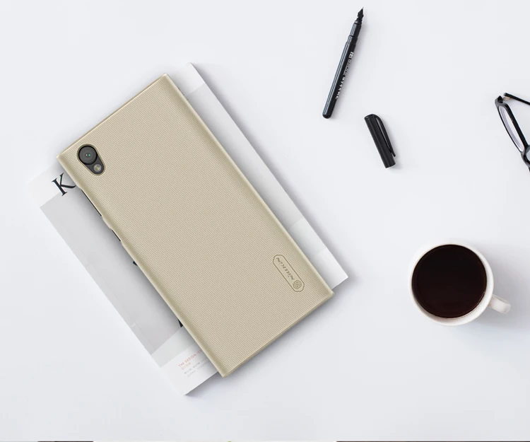 Nillkin матовый чехол для Sony Xperia L1 корпус жесткий Броня PC обложка с экраном protectornil|case