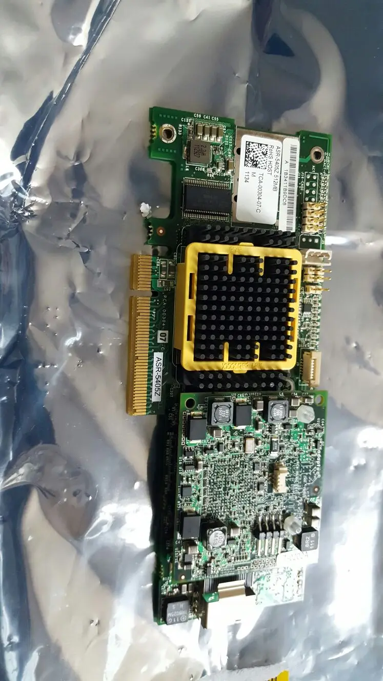 RaidStorage Adaptec RAID 5405Z P/N: 2266800-R ASR-5405Z 4-портовый 3ГБ/сек. PCIe контроллер SAS Card | Компьютеры и