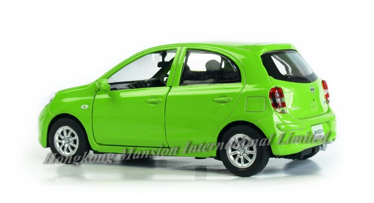 Модель автомобиля под давлением из металлического сплава в масштабе 1:36 для Nissan