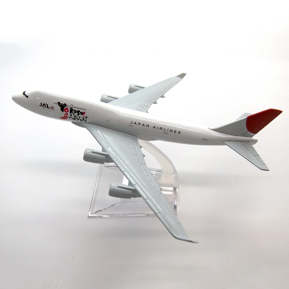 Самолёт в масштабе 1/400 самолёт Боинг 747 Йоко японские авиалинии самолет из сплава