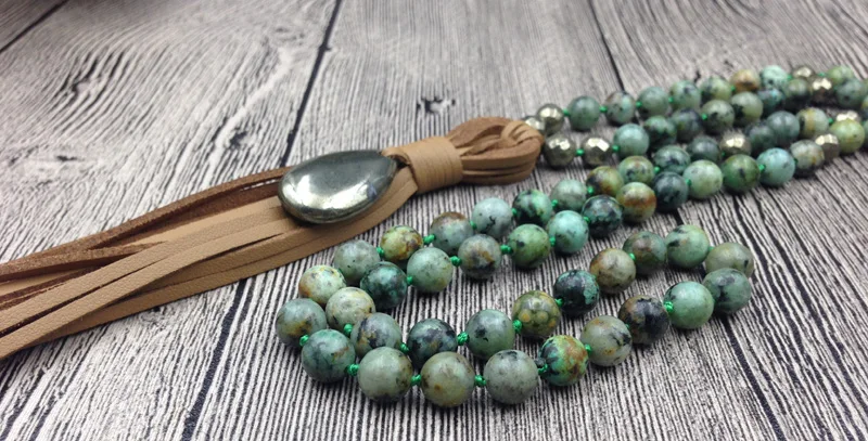 YA2528 натуральная КАПЛЕВИДНАЯ Подвеска из пирита кожаная кисточка каменные бусины