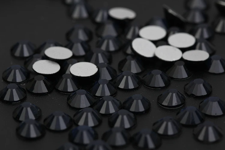 Качество АА 1440 шт./лот ss8 2 5 мм Crystal/jet black камни блестящие плоской задней ногтей не