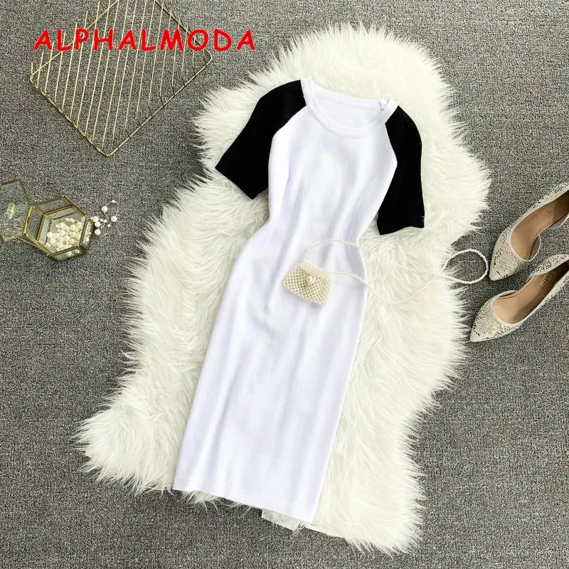 Женское трикотажное платье ALPHALMODA с коротким рукавом и пэчворком обтягивающее