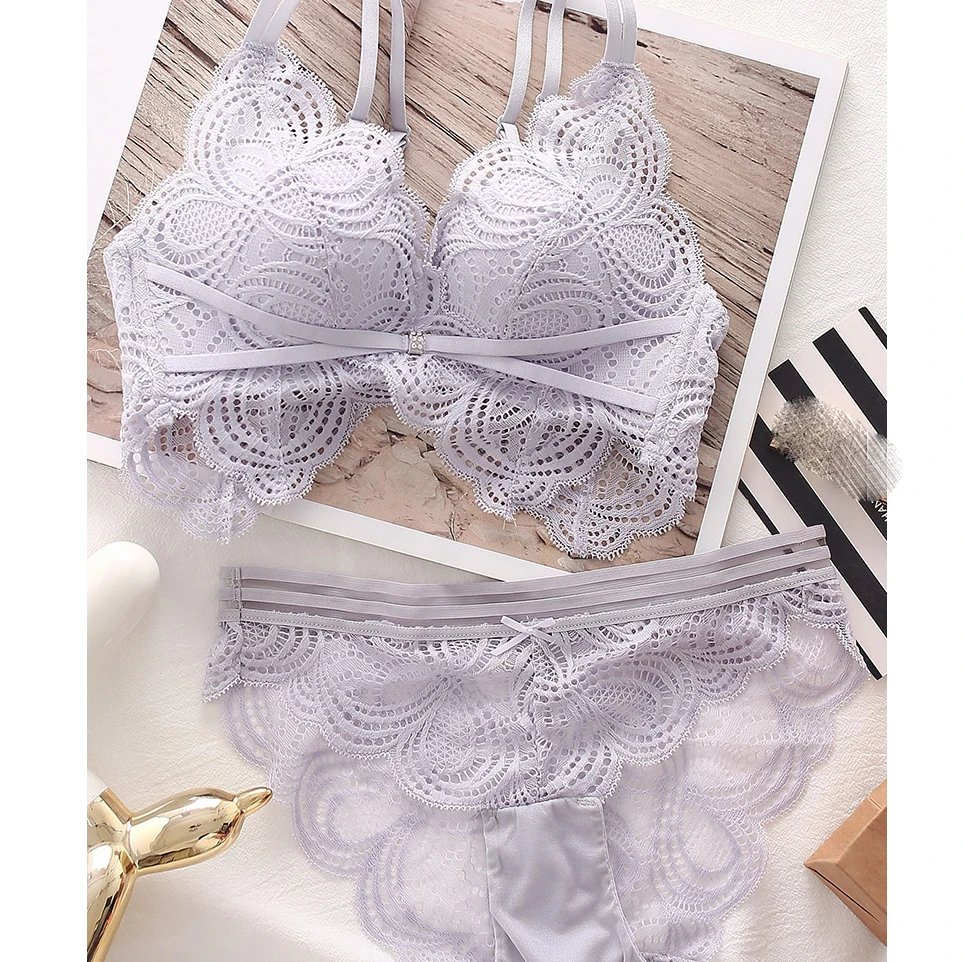 Новинка 2018 модные комплекты белья с цветочным принтом без косточек для молодых