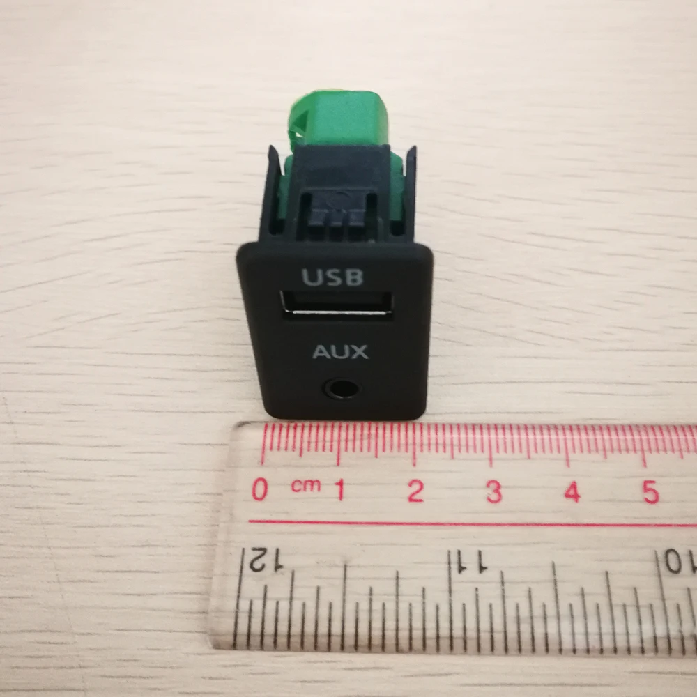 Аудиоадаптер с AUX USB переключателем Biurlink провод USB/AUX для BMW E60 E61 E63 E64 E66 E81 E82 E70