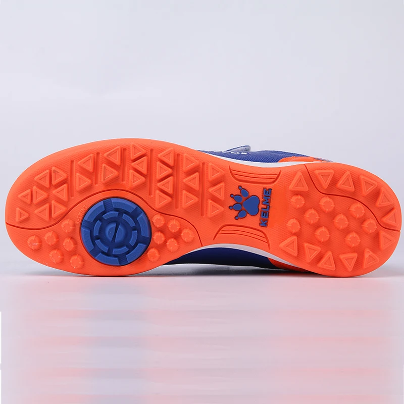 KELME на открытом воздухе для занятий спортом в закрытых помещениях Футбол обувь для Для детей TF ногтей обувь искусственный футбольный газон тренировочные кроссовки 68833133