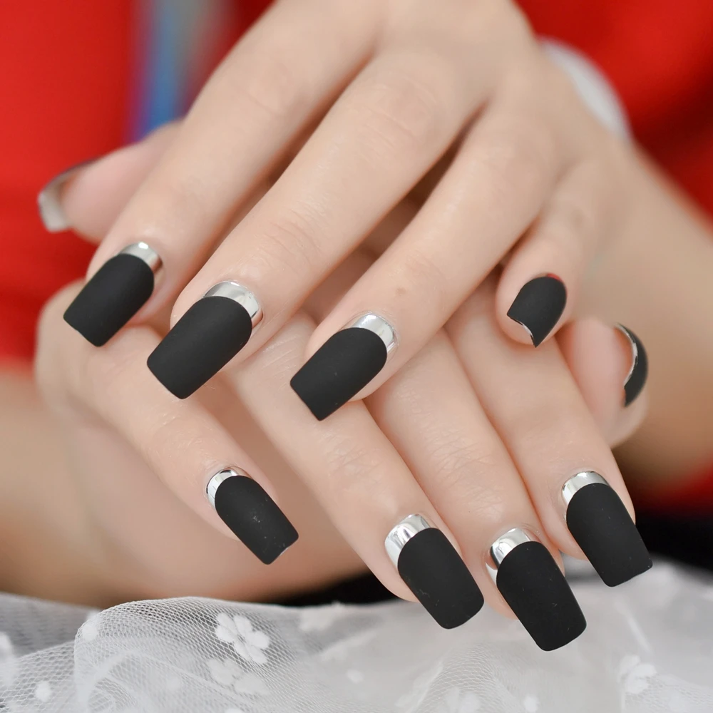 Матовые квадратные поддельные ногти средней длины французский Moo Nail Серебряный металлик ABS ногти 24 шт