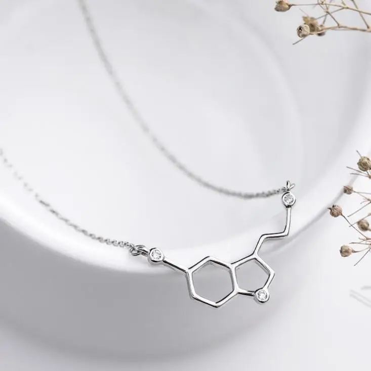Oly2u 2020 Новая мода серотонина молекулы Ожерелье Женщины химия ювелирные изделия
