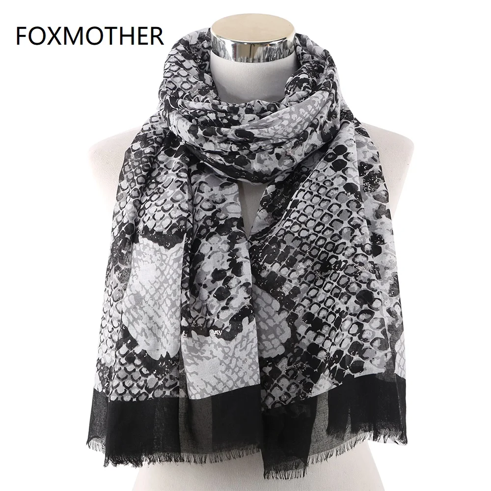 Весенние шарфы FOXMOTHER из змеиной кожи женский пляжный шарф черного и розового