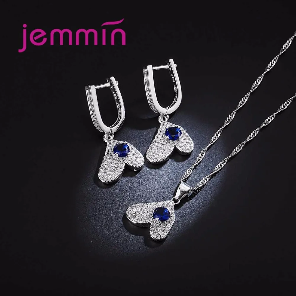 Комплект из колье и серёг серебра 925 пробы с австрийскими синими кристаллами