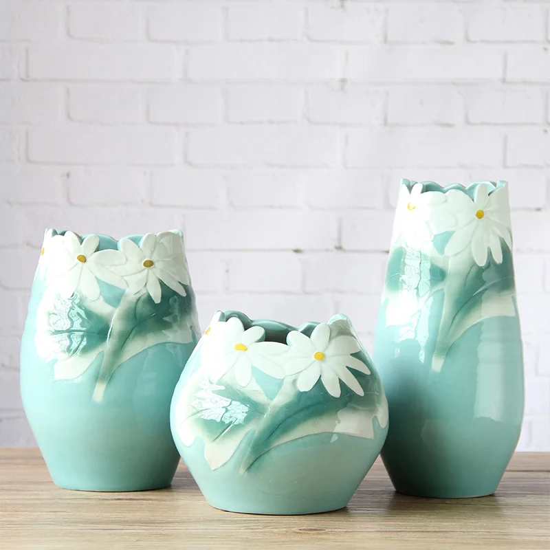 Набор художественных керамических фарфоровых настольных ВАЗ (3 шт.) с гравировкой