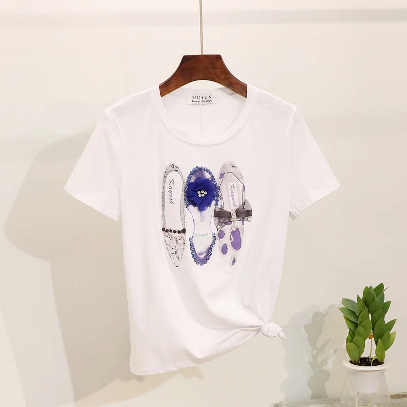 Футболка с принтом и бисером бриллиантами джинсовые штаны эластичной резинкой