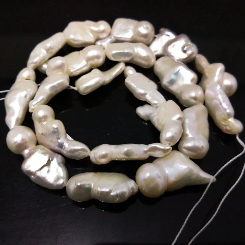 

16 inches 18-22mm White Flat Natural Baroque Freshwater Pearl Loose Strand