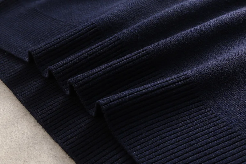 Новинка 2018 мужские Роскошные зимние вязаные свитера в полоску с вышивкой пчелы