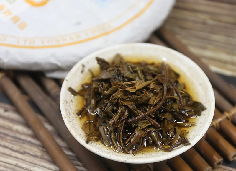 Mengku Rongshi 2007 Shen Pu'er торт Mu Ye Chun старый пуэр чай сырой пуэр чай 400 г