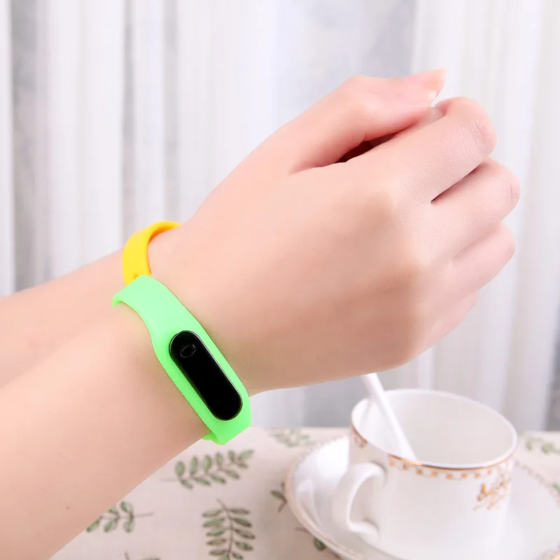Reloj Mujeres женские светодиодные цифровые силиконовые детские часы с регулируемой