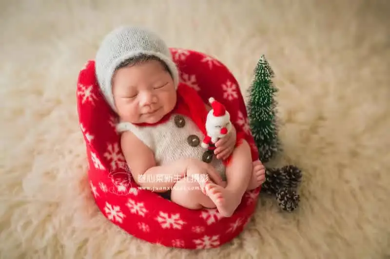 

Christmas Outfit Photo Prop Newborn Bonnet and Romper Set Knitted Mohair Overalls Newborn Scarf Baby Santa Claus Hat