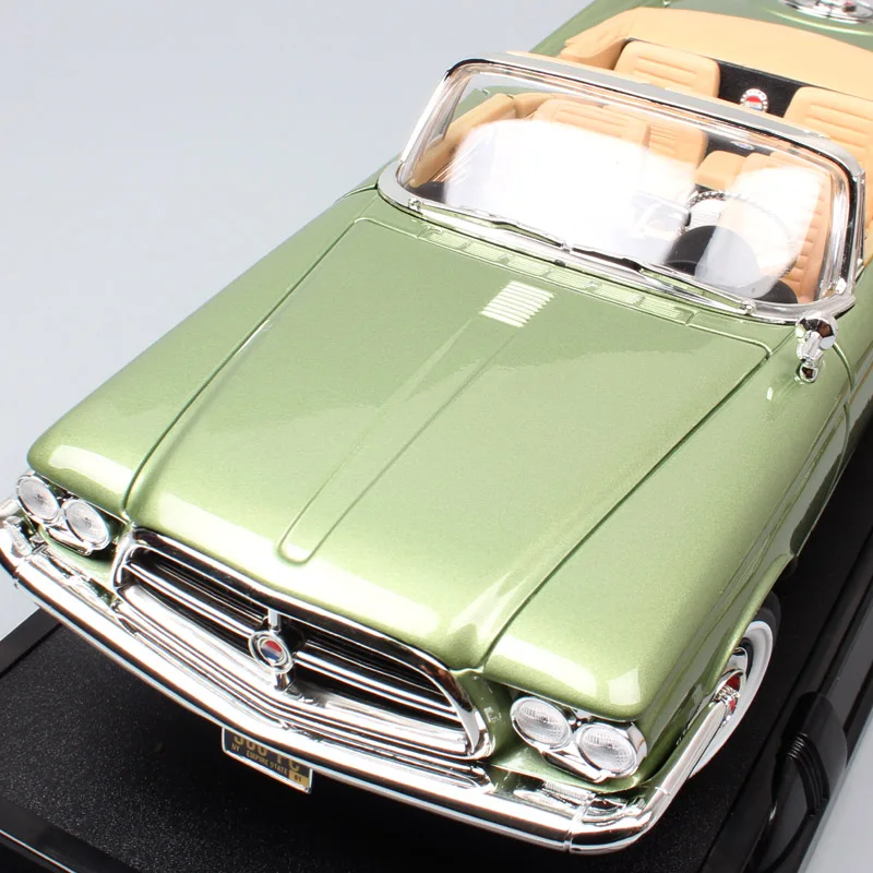 Брендовые винтажные Большие весы для автомобиля 1:18 бренды 1960 Chrysler 300F Lancia thema металлические модели автомобилей Diecasts& Toy транспортные средства miniaturas