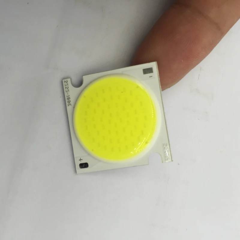 

High Power 30-34V 600mA 20W White/Warm White Light High Power SMD COB LED Lamp Chip Bulb