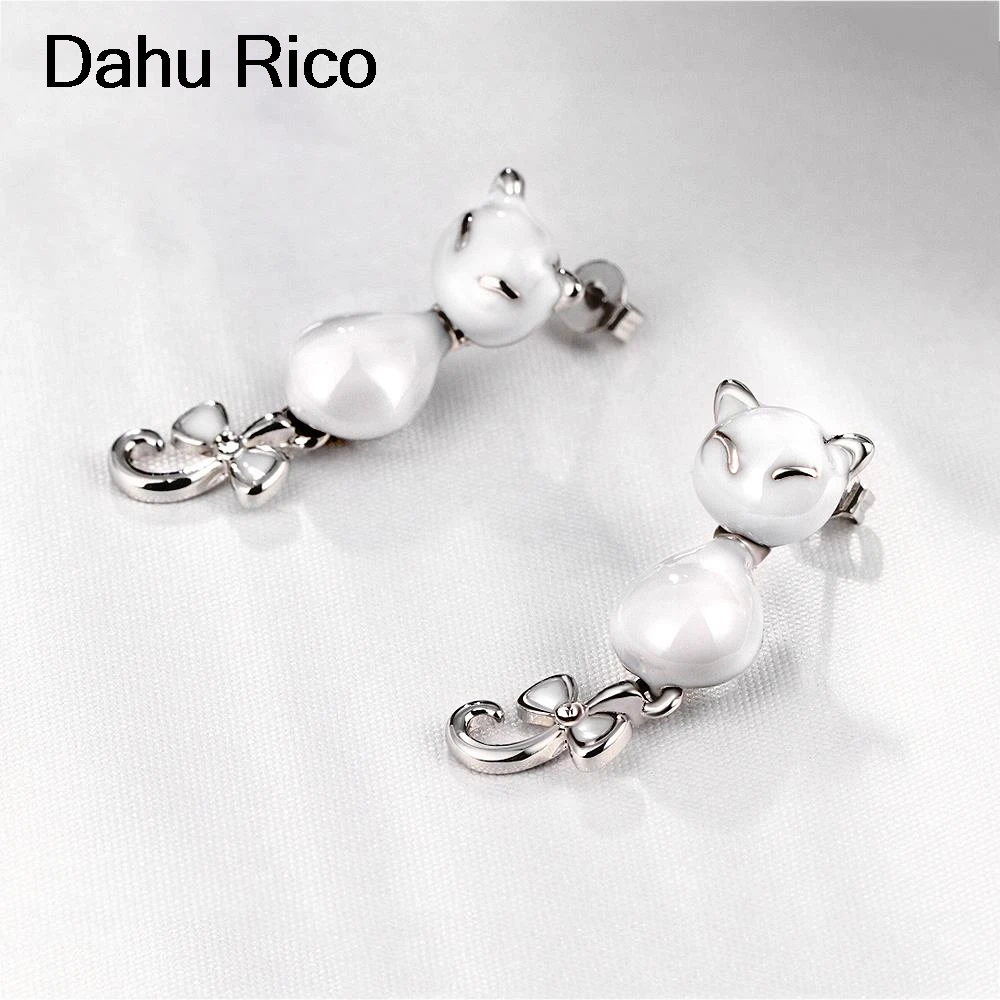 Bijuterias e acessorios сережки oorbellen boucles d'oreilles серьги белого цвета Dahu Rico серьги-гвоздики