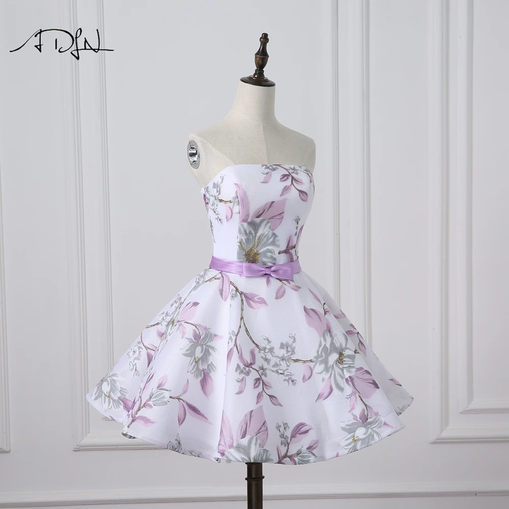 Женское платье без бретелек ADLN короткое вечернее с цветочным принтом для матери