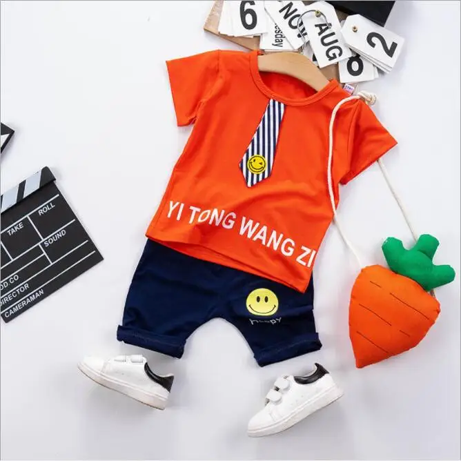 Осенние костюмы для мальчиков 0-1-2-3 лет 4 младенцев весна и осень новая детская