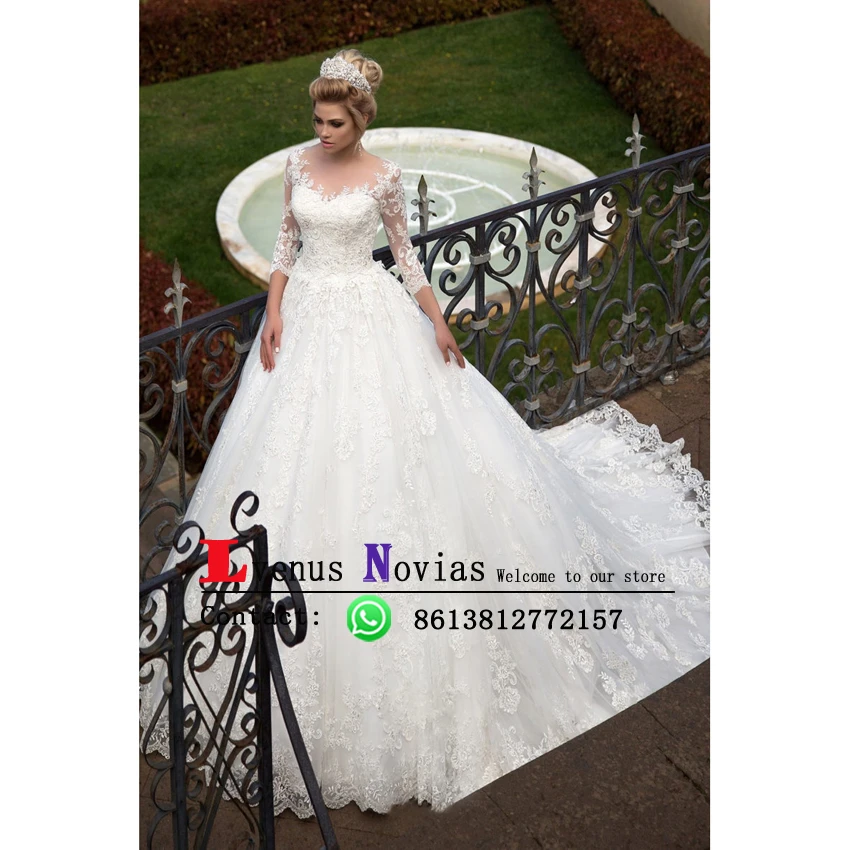 Часовня Поезд Свадебные Платья Sexy Back Свадебное Платье Белые Аппликации Урожай С