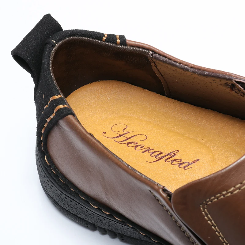 Мужские модельные туфли из кожи с натуральным лицевым покрытием удобные модные