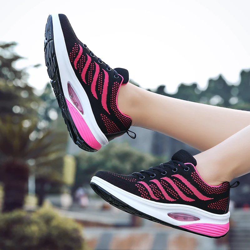 

DR.EAGLE sports running shoes women Outdoor Breathable Comfortable lose weight sport shoes female Athletic Mesh Sneakers Women
