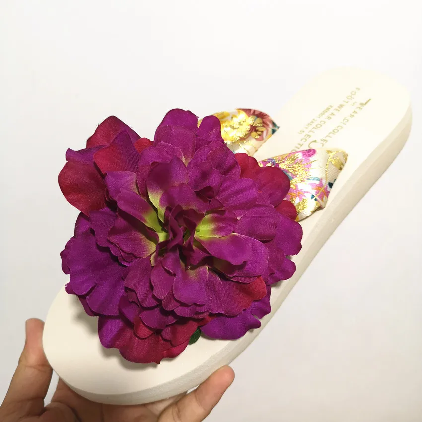 Новинка 2017 летние женские тапочки сандалии с цветами Нескользящие шлепанцы на