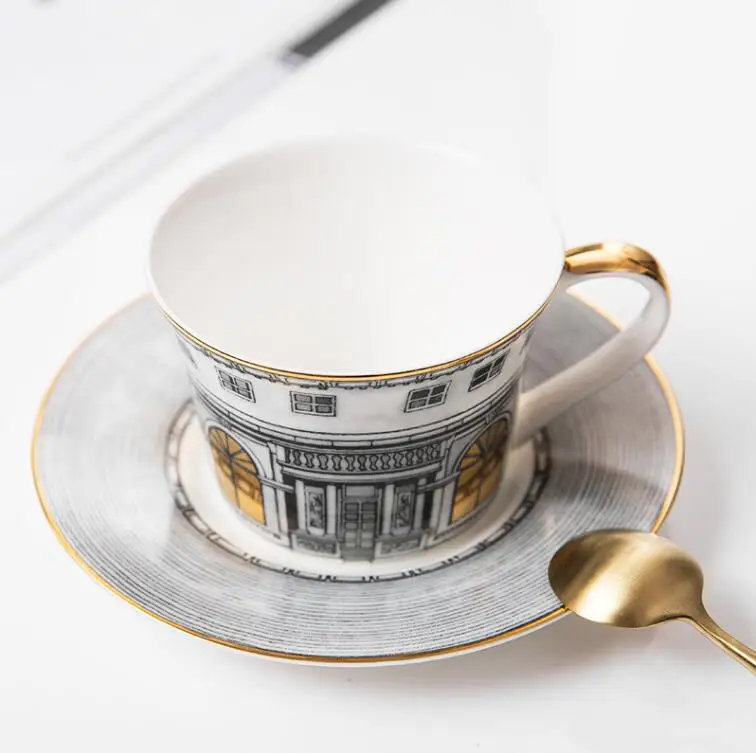 Coffee Cup and Tray Ретро Золотой Neuschwanstein лебединый замок, декоративная тарелка из костяного фарфора, декоративная тарелка 8/10 дюймов, тарелка, поднос для кофейных чашек - Цвет: Coffee Cup and Tray