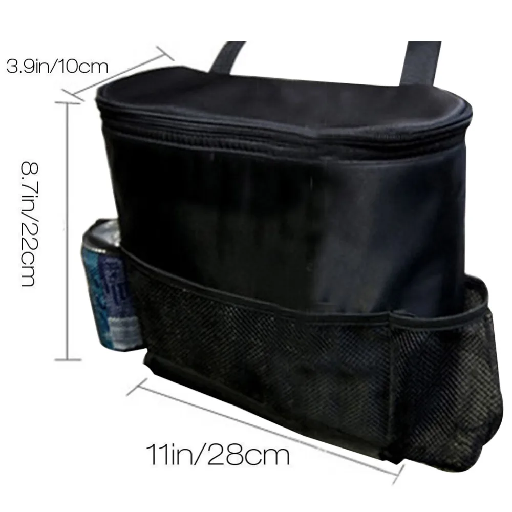 Органайзер на спинку сиденья автомобиля изолированный держатель для напитков