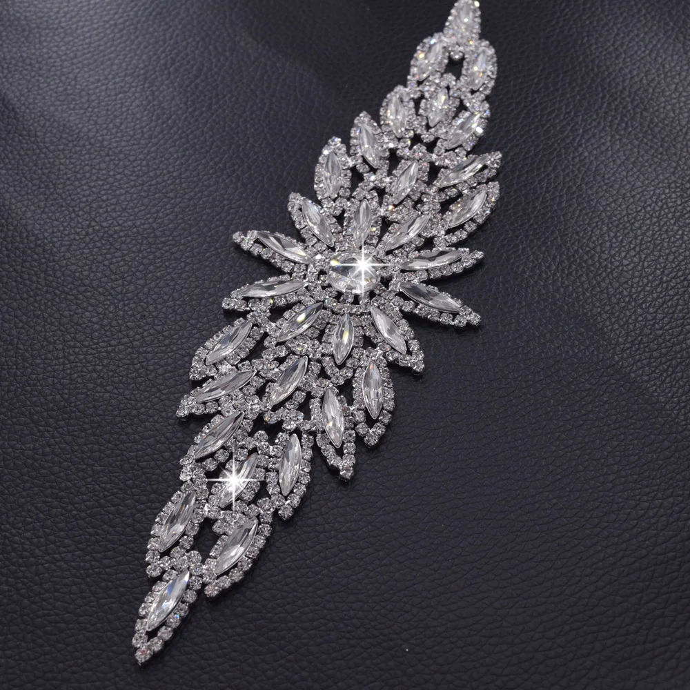 Оптовая продажа 30 шт./лот блестящие стеклянные Кристалл Rhinestone лошадь глаз горный