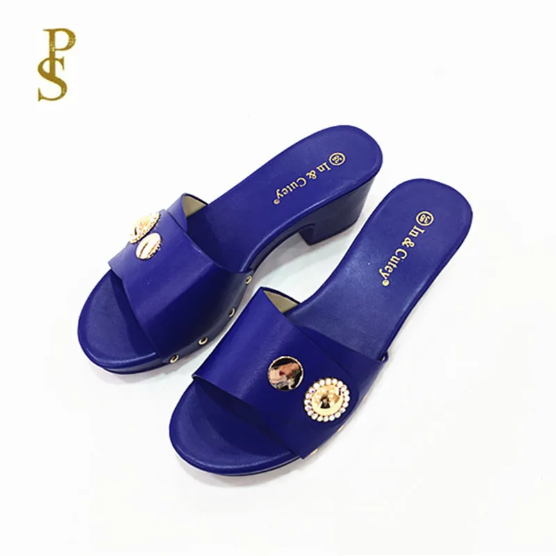 Обувь с красивыми бриллиантами женские летние Тапочки |