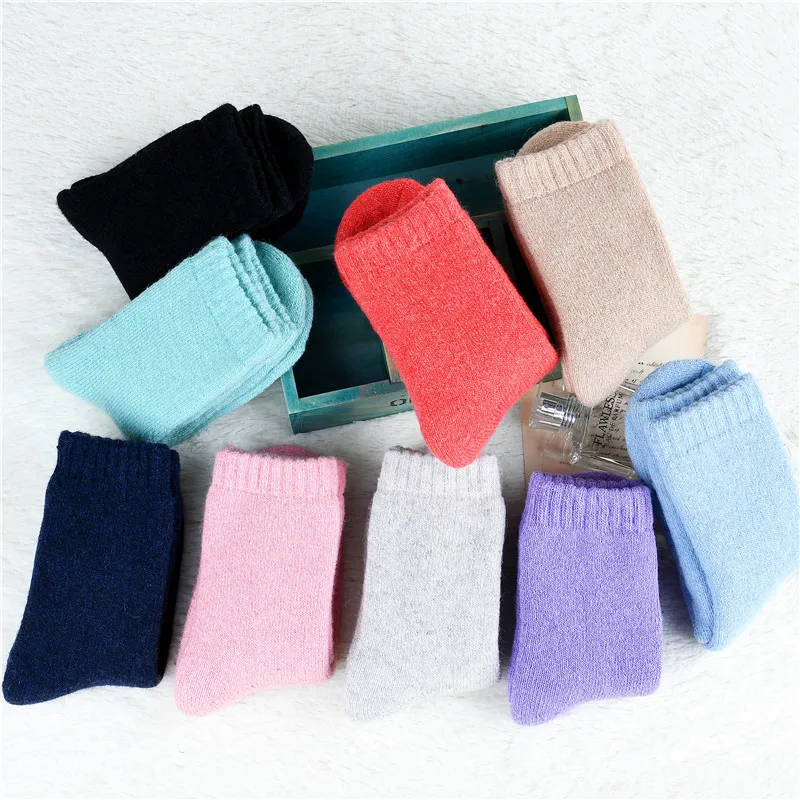 3 pairs=6 pieces 2017 winter new Thick rabbit wool socks women's winter tube terry socks solid color super thick snow socks