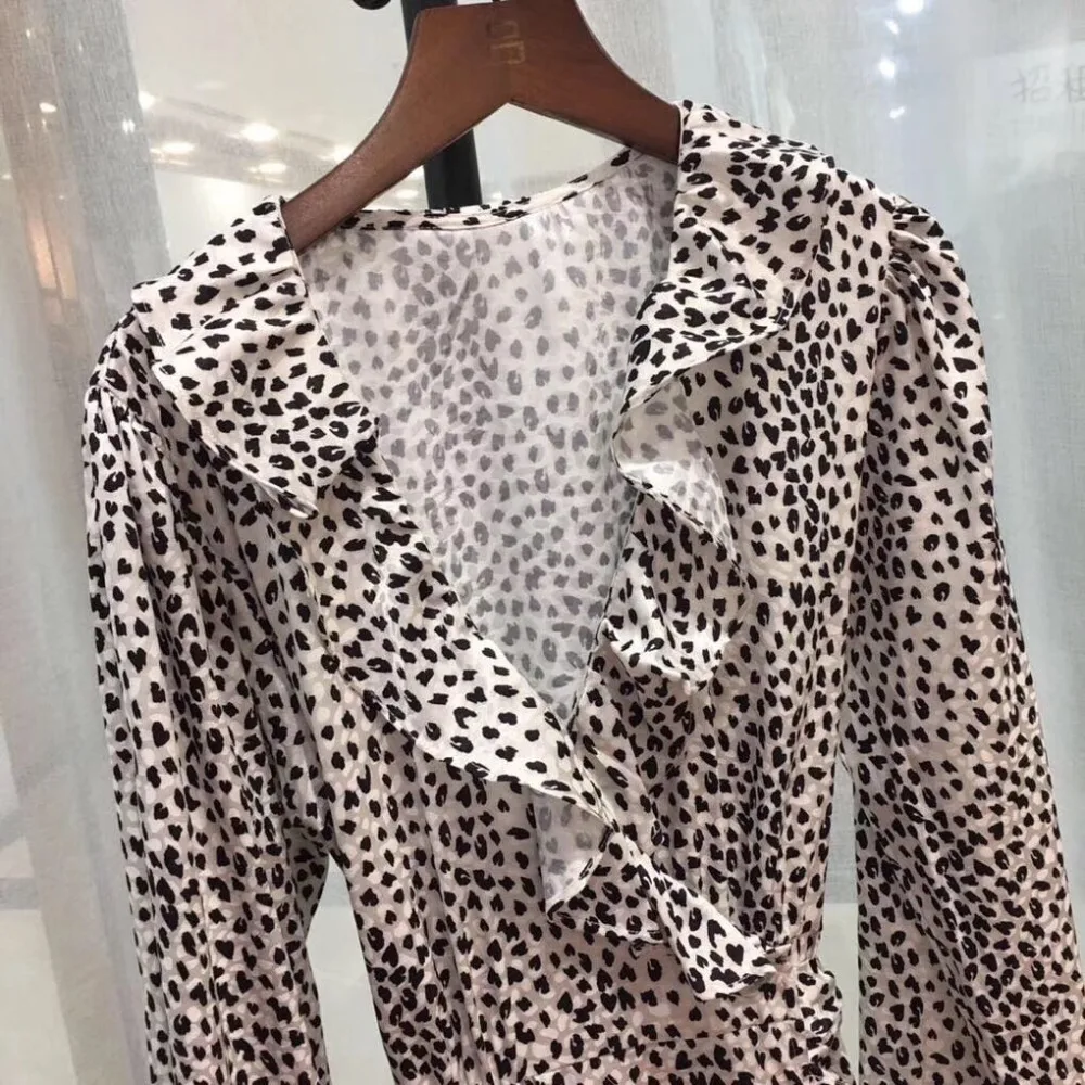 autumn and winter new lantern sleeves V-neck Animal print tie printed lace ruffles women's dress
