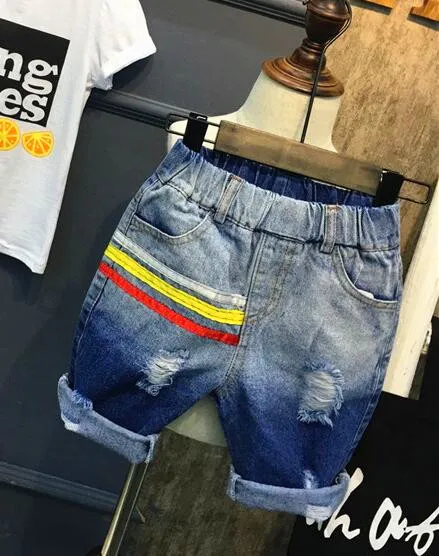 

Джинсовые шорты для мальчиков 2-6 лет, с градиентным принтом